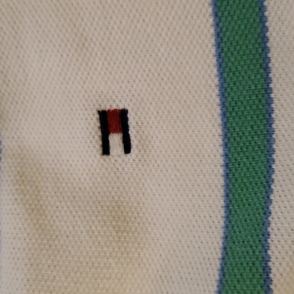Set of 3 polo shirts - 2 Tommy Hilfiger, 1 Nautica - Picture 5 of 12